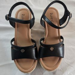 Ruiee Black Wedge Sandals with Ankle Strap w 8.5