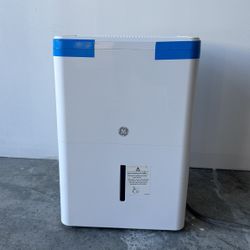 GE ENERGY STAR 22 Pint Portable Dehumidifier with Smart Dry for Damp Spaces  Model #:ADHR22LB