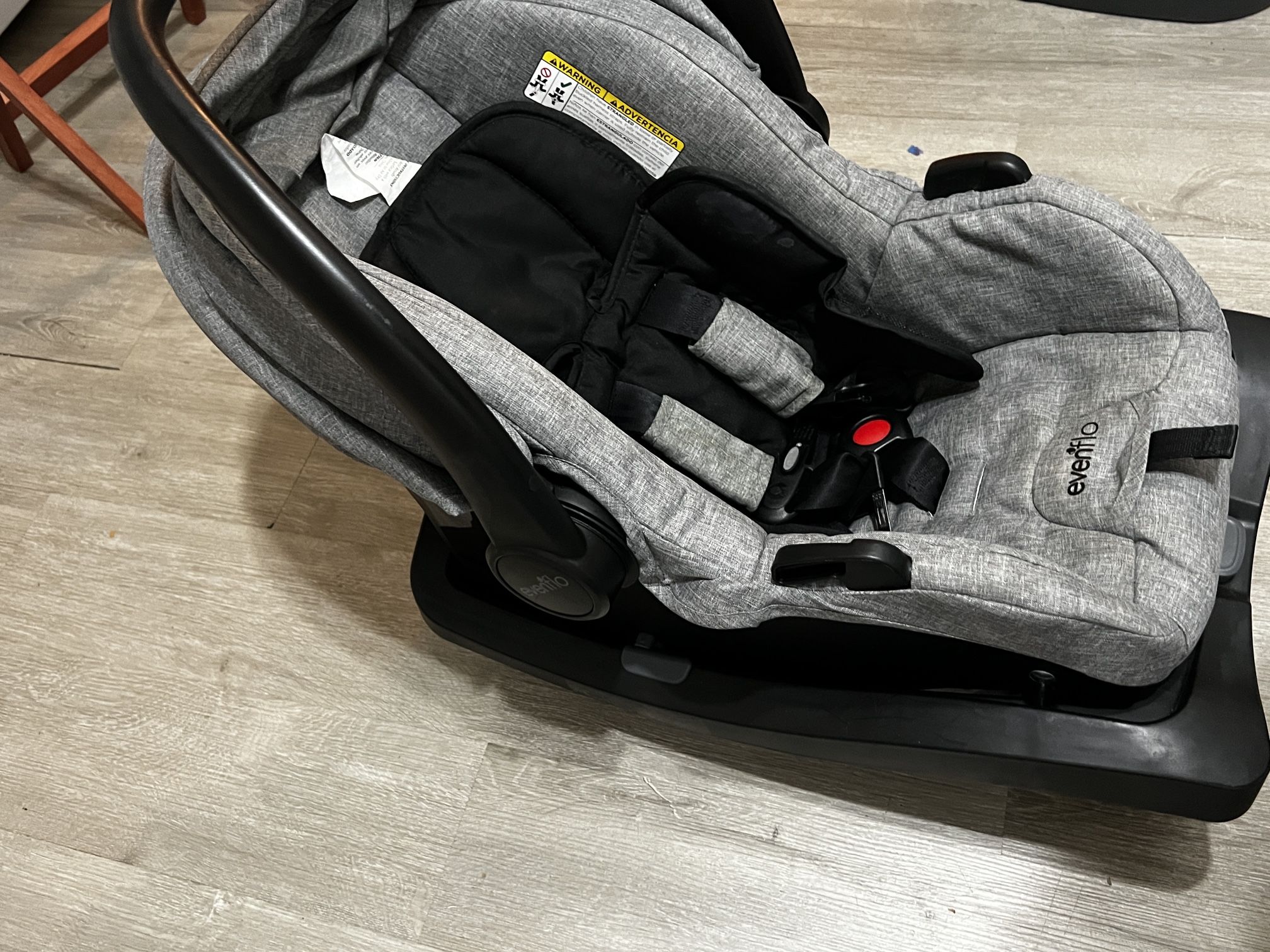 Infant car seat