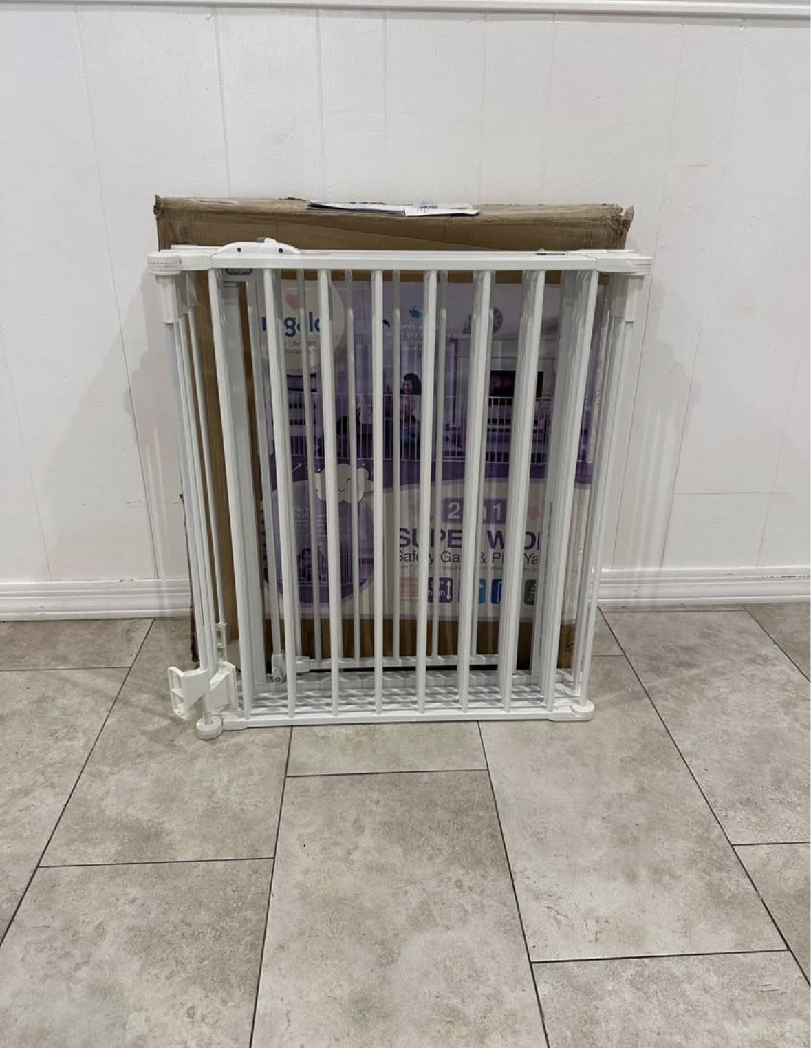 Large Play Yard / Pet Fence