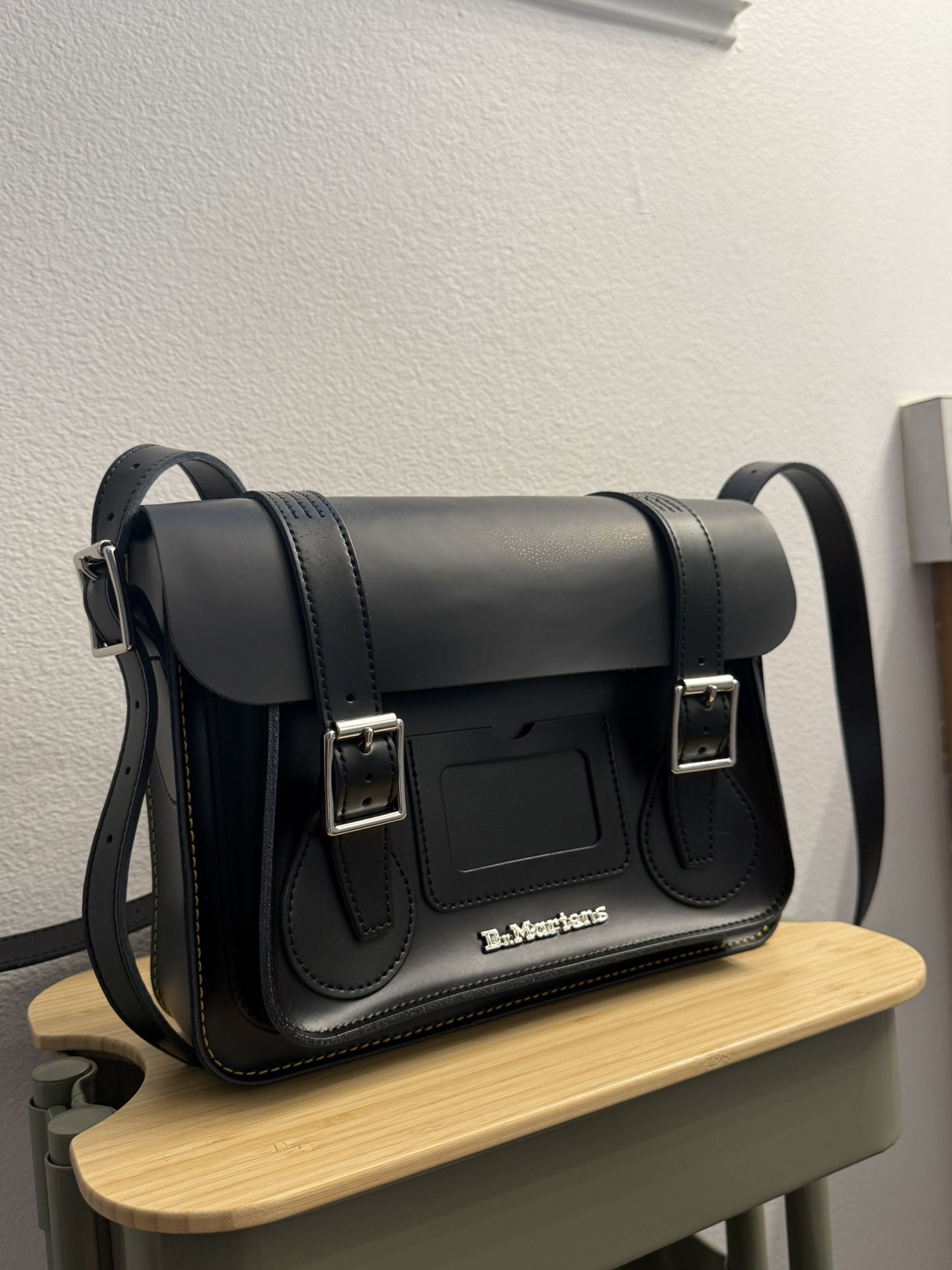 Dr.Martens Messenger Bag