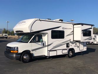 2027 24ft class C RV with bedroom slide - New