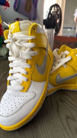 Nike Dunk High Yellow White Sneakers size 8.5