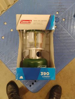 coleman 390 lumens green twin led camping lantern