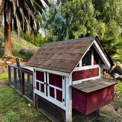 Chicken Coop With Covered Run 