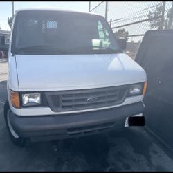 2007 F-350 Diesel Cargo Van
