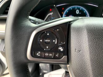 2018 Honda Civic Hatchback Thumbnail