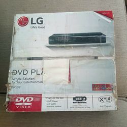 LG DP132 DVD Player w