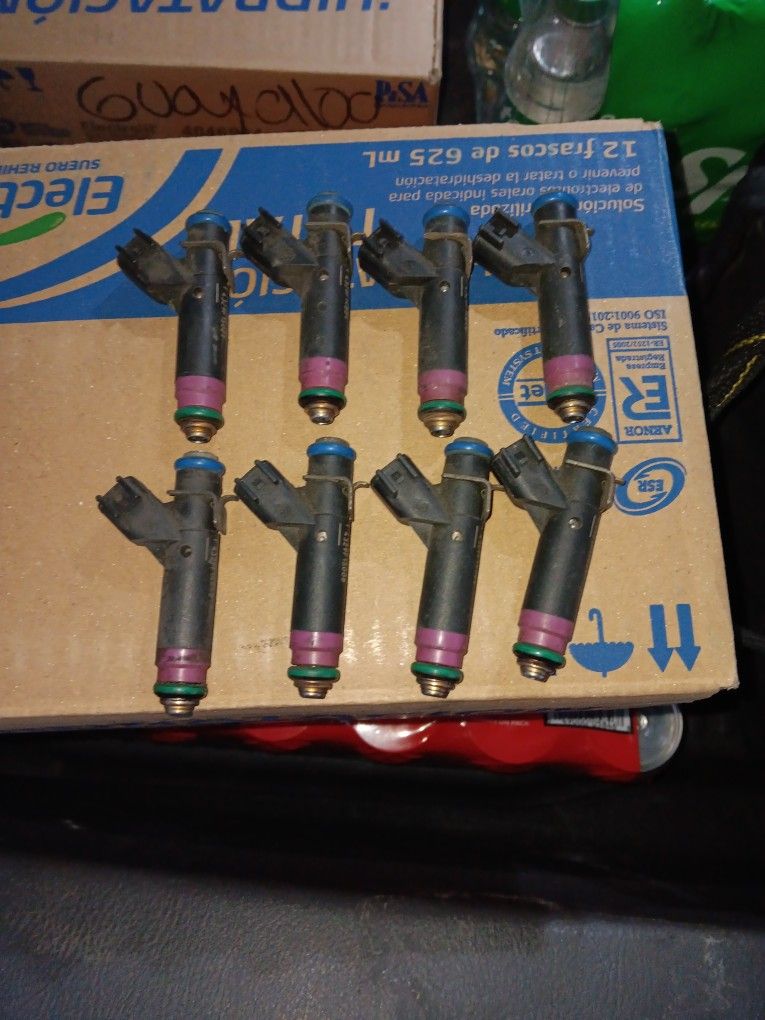 Fuel Injectors Ford, Lincoln, Mercury