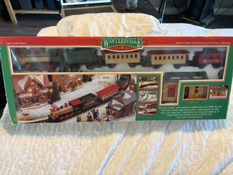 (2) Wintersville Red Green Gold Holiday Christmas Train Sets