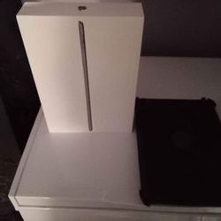 Apple iPad 9th Gen New