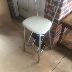 Antique Kitchen Chair With 2 Steps Ups