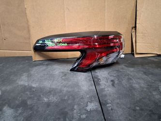 2021-2022-2023-2024 TOYOTA SIENNA LEFT TAIL LIGHT OEM USED #11630