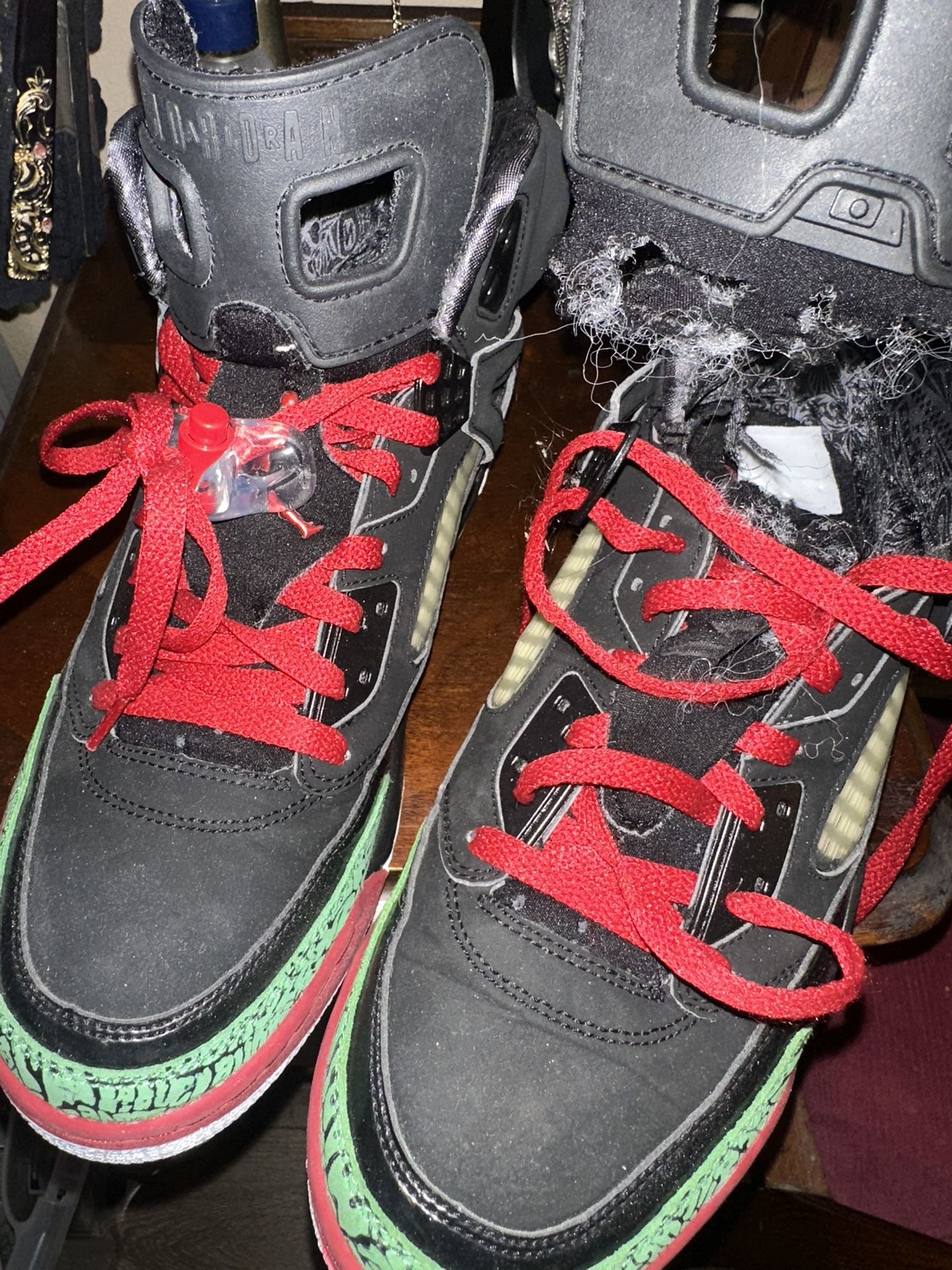 Air Jordan Spizike Men 11 - READ DAMAGED
