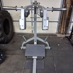 Body Solid Leverage Squat Calf Machine 