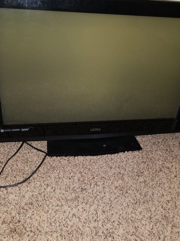 Visio 32" TV