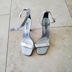 Womens Heels Size 8 