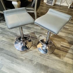 Bar Stools $70 For Both Light Gray And Silver