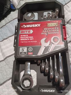 Husky: ratcheting wrench set & 1/2 in impact