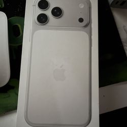 IPHONE 17 PRO MAX 256gb