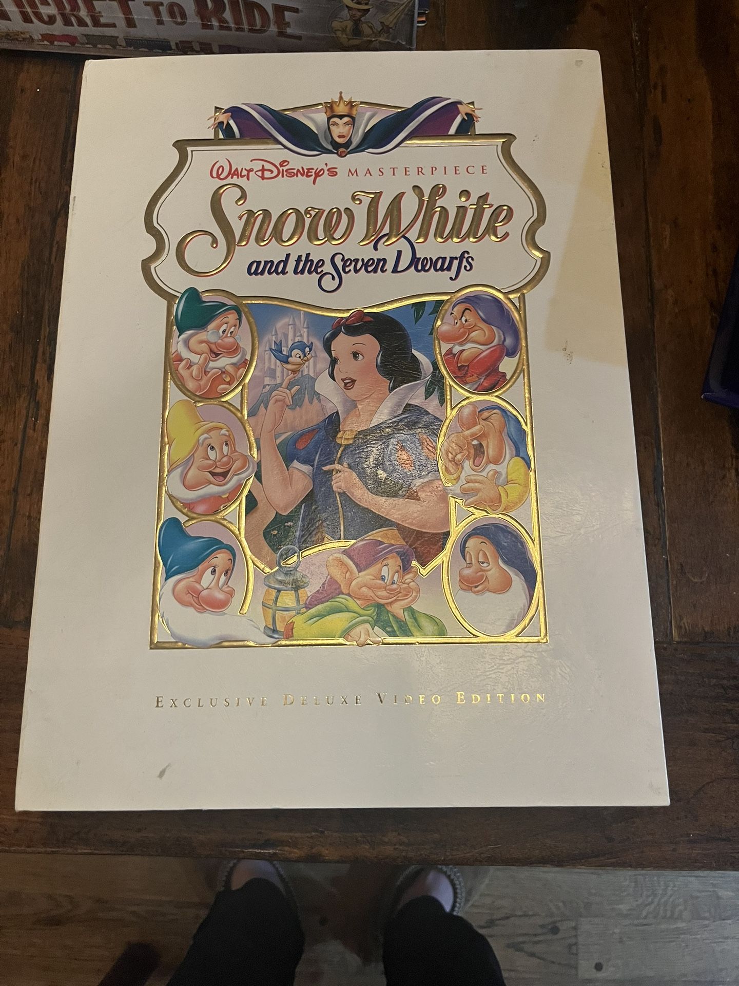Snow White And The 7 Dwarfs Exclusive Deluxe Video Editor