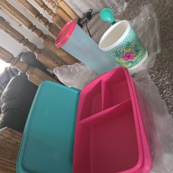 Tupperware 