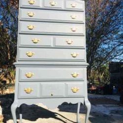 Grey & Gold Chest Of Drawers