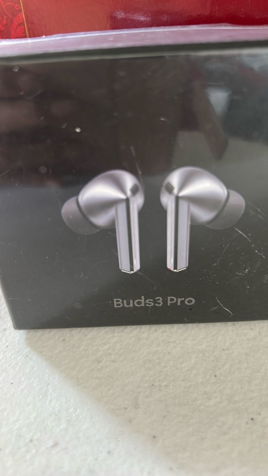 Samsung Galaxy Buds3 Pro/ New in Box $135.00/ JBL Wave Buds True Wireless In-Ear Headphones - Black (JBLVBUDSBLKAM)/84.99
