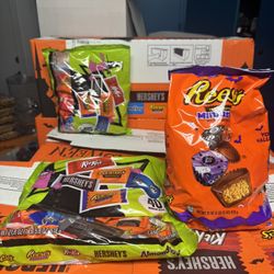 Halloween Chocolates Reese's And Herseys