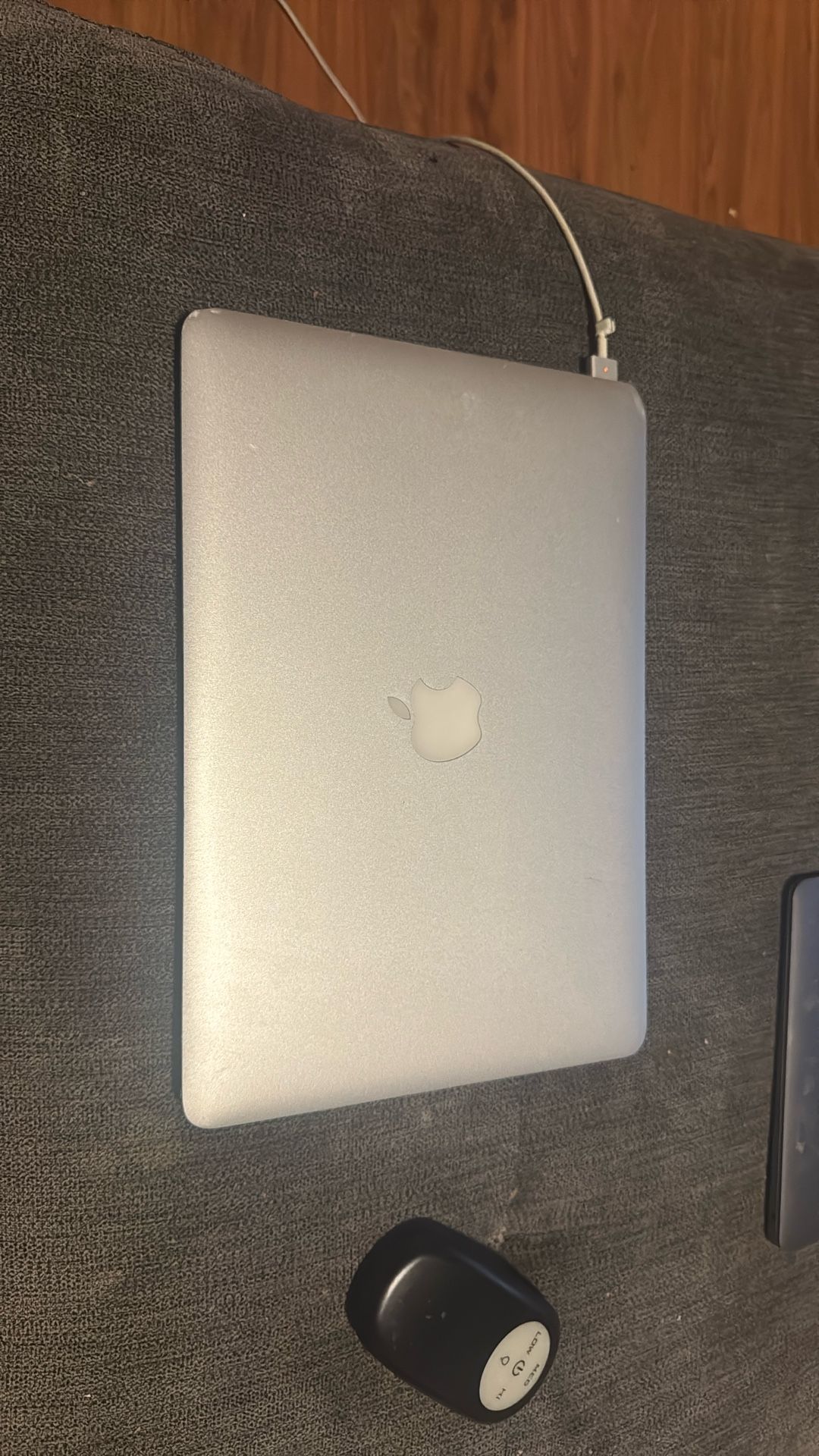 MacBook Air (13-inch, Mid 2013)