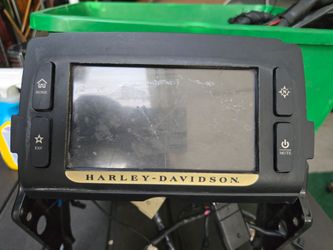 Harley-Davidson Boom! Box 6.5GT radio receiver head unit.