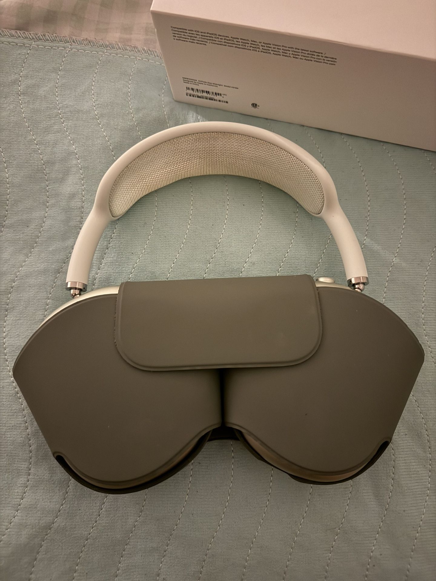 AirPods Max