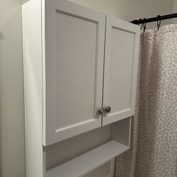 Wall-Mounted Bathroom Cabinet