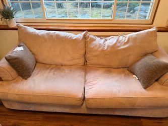 Sofa and 2 chairs