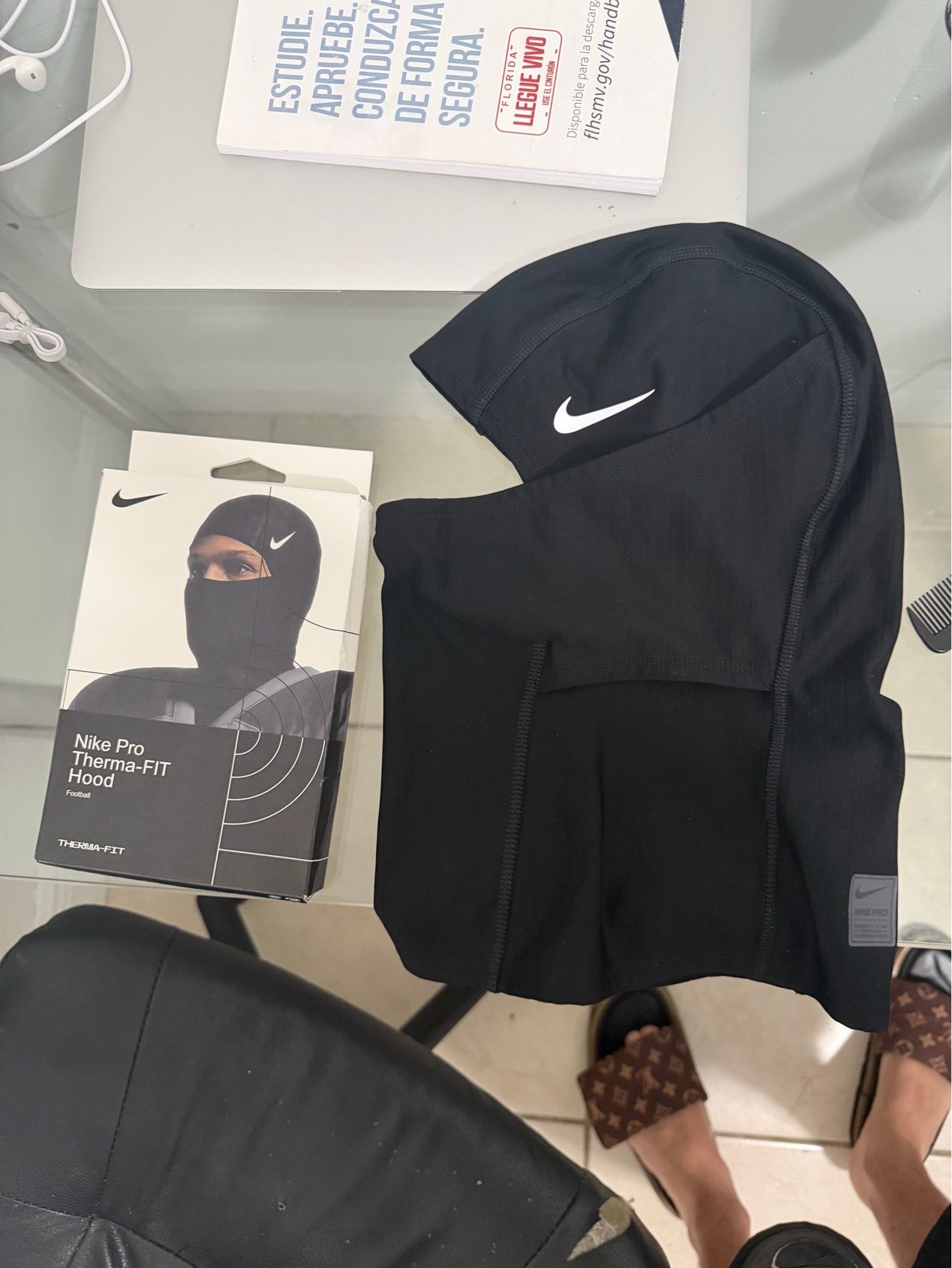 Skimas Nike New 40