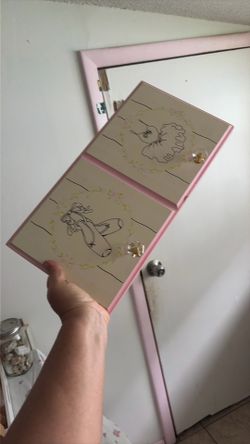 Ballet hook frame