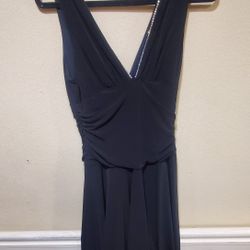 BCX Women's Sleeveless V-neck Dress.  Black  Size Large