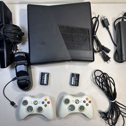 Xbox 360 Slim 320 GB