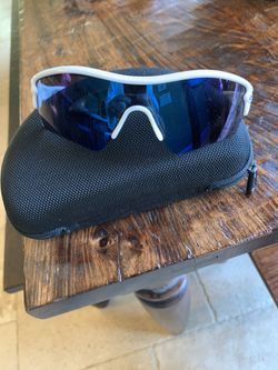 Oakley Radar EV Path men’s sunglasses