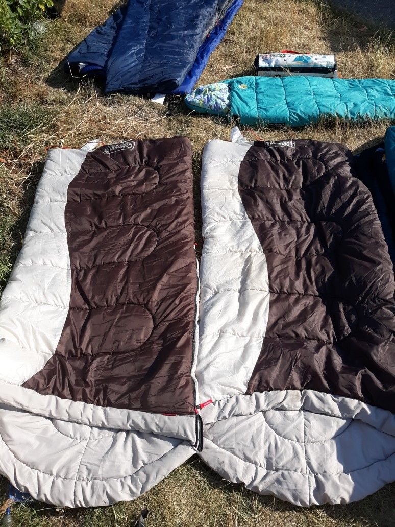 Pair Coleman Sleeping Bags Camp Camping Tent Outdoor