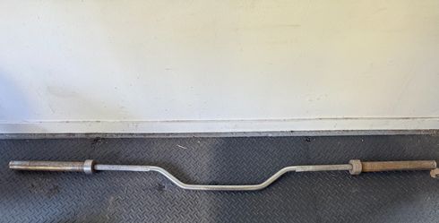 Cambered bar