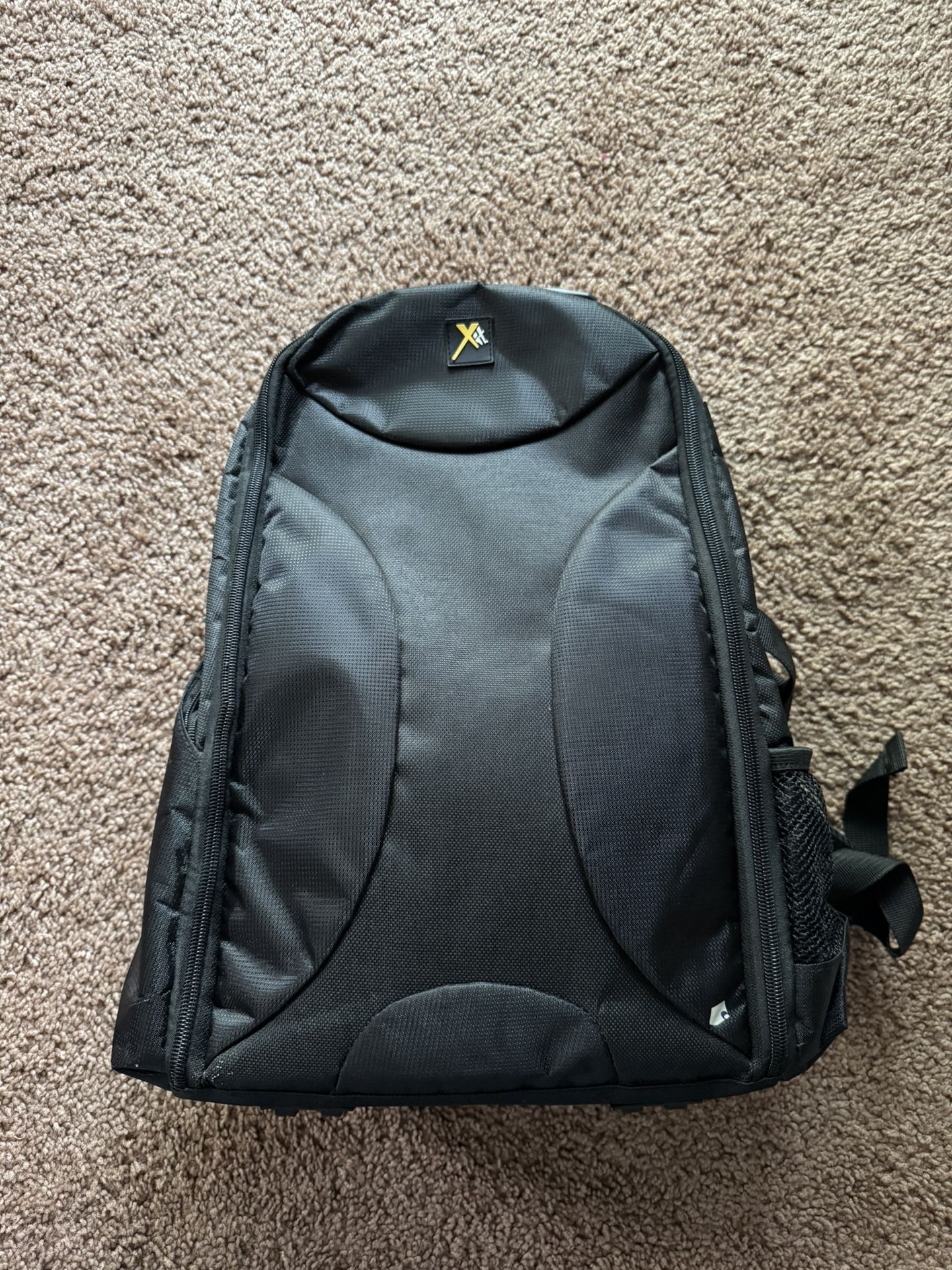 Nikon D3300 Camera With Extras