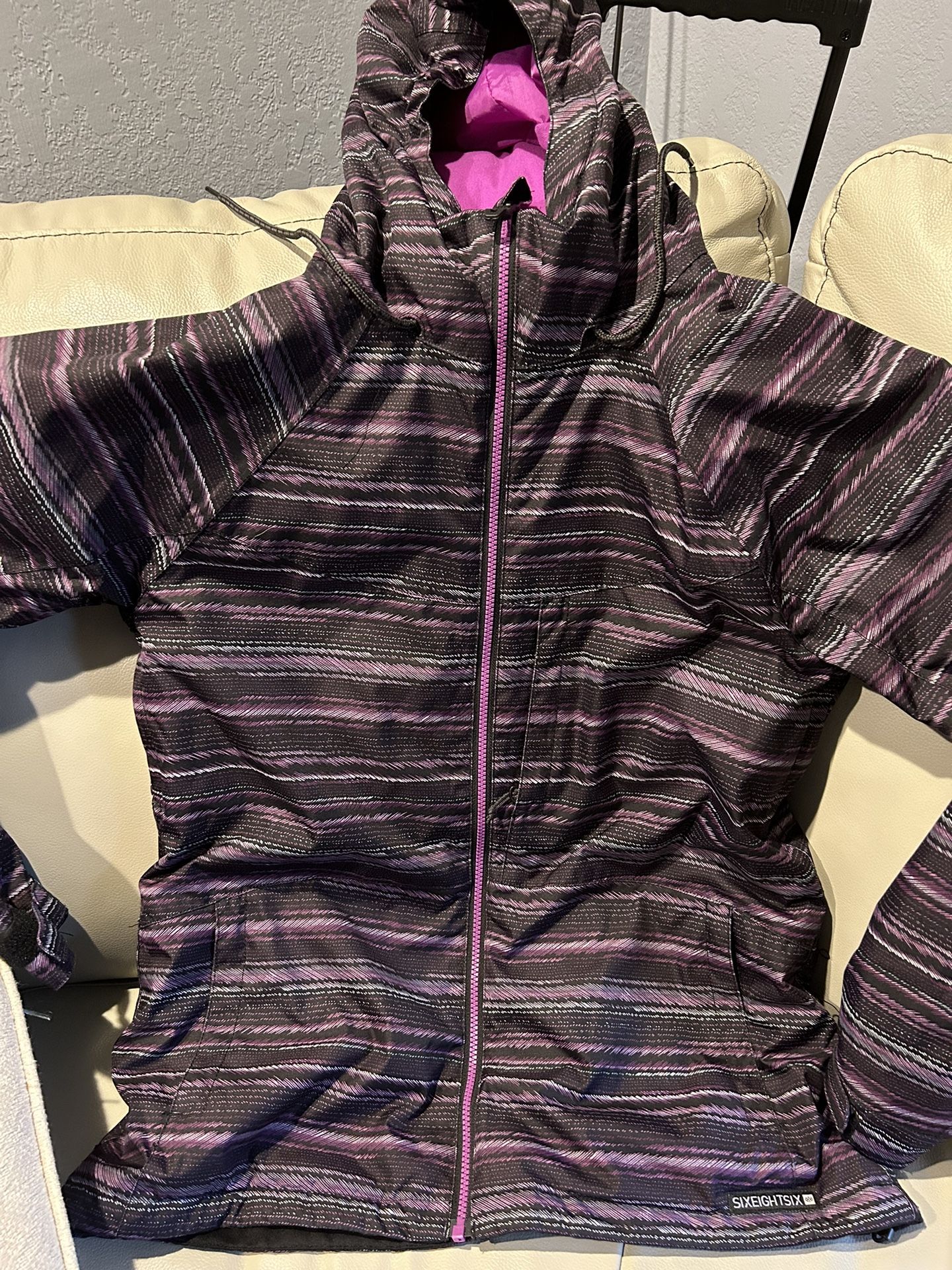 Ski Coat Like New Women’s Large