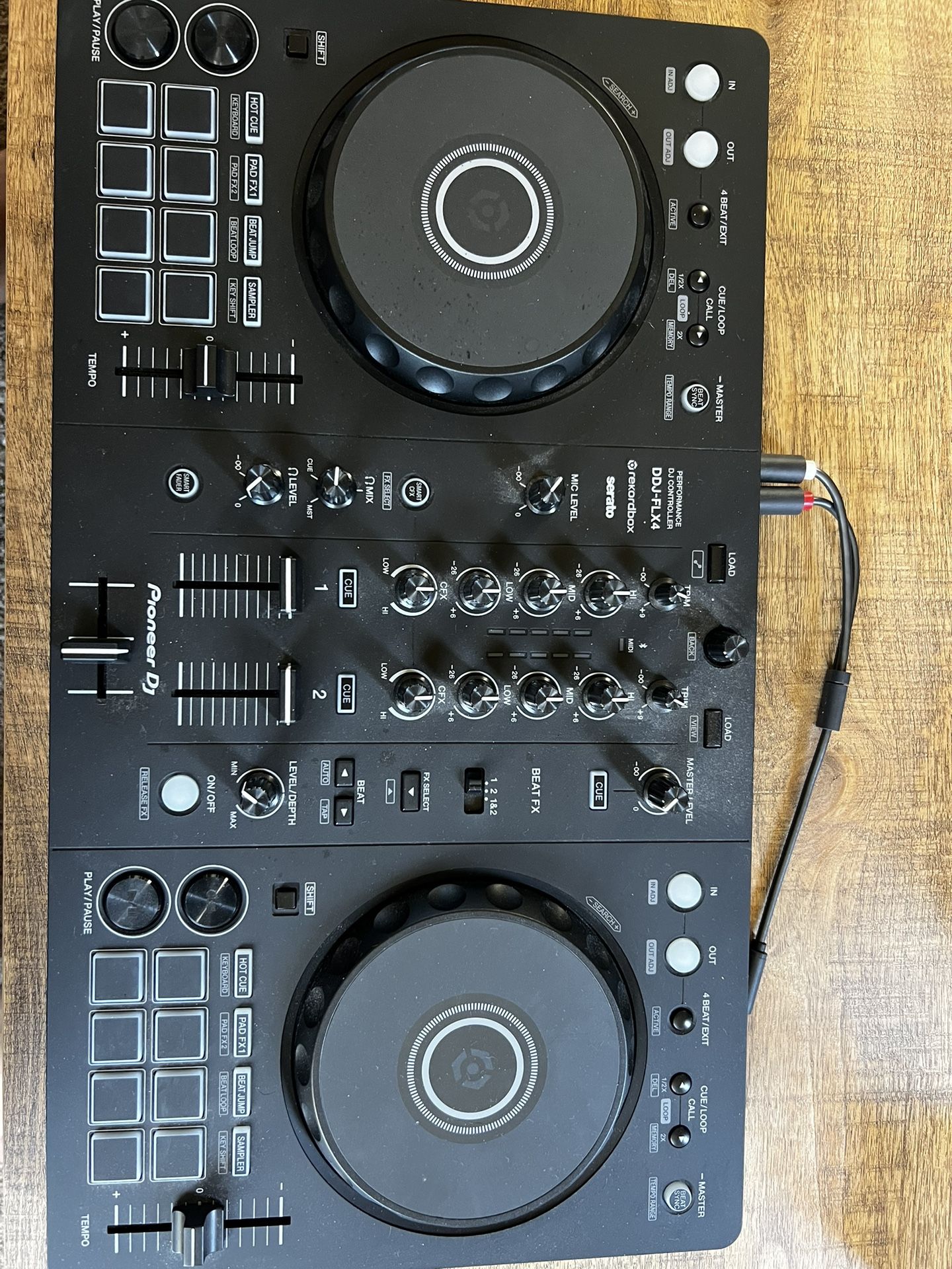 Pioneer DDJ-FLX4 2-channel Controller