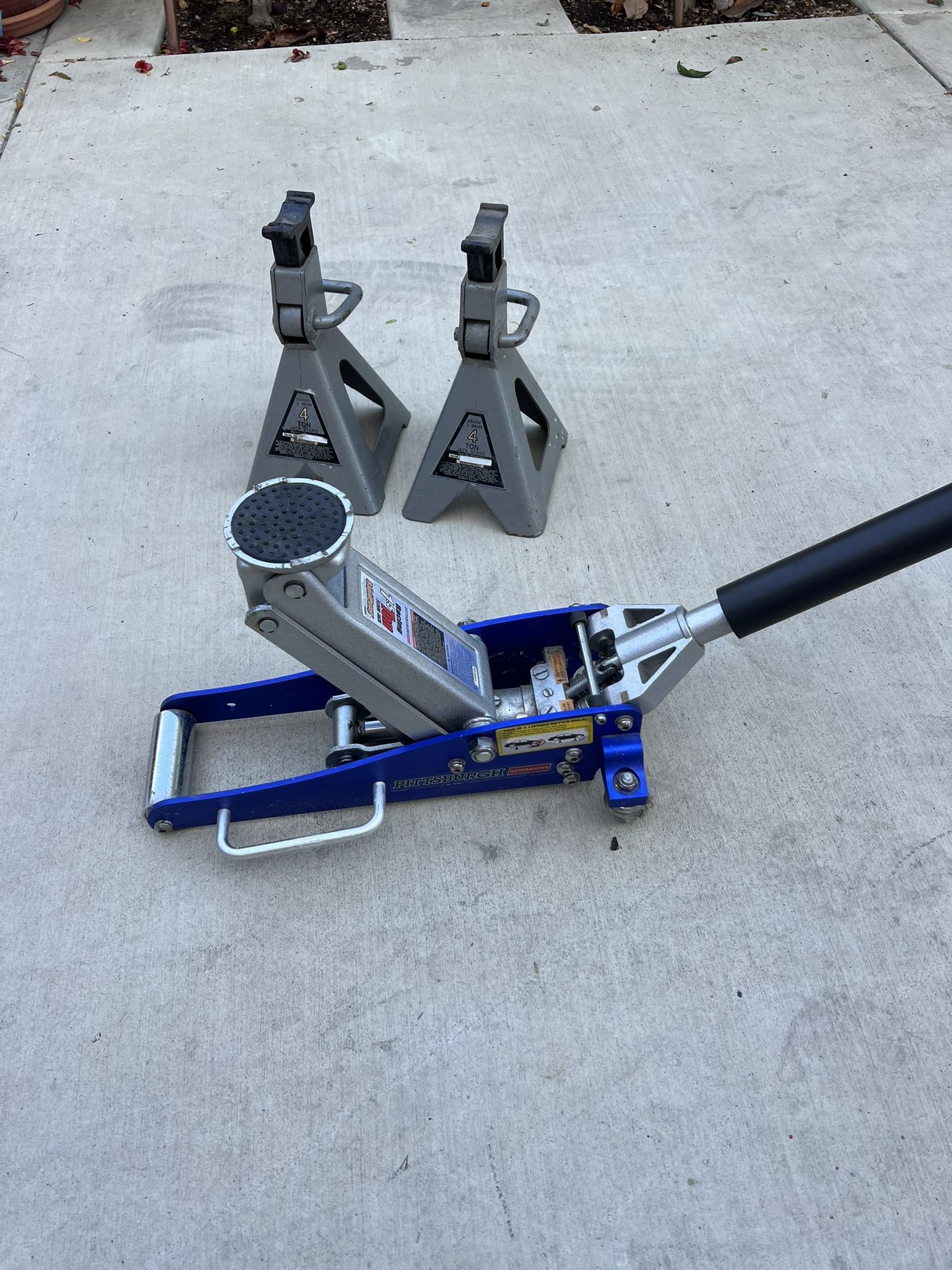 Floor Jack 1.5 Ton And 4 Ton Stands