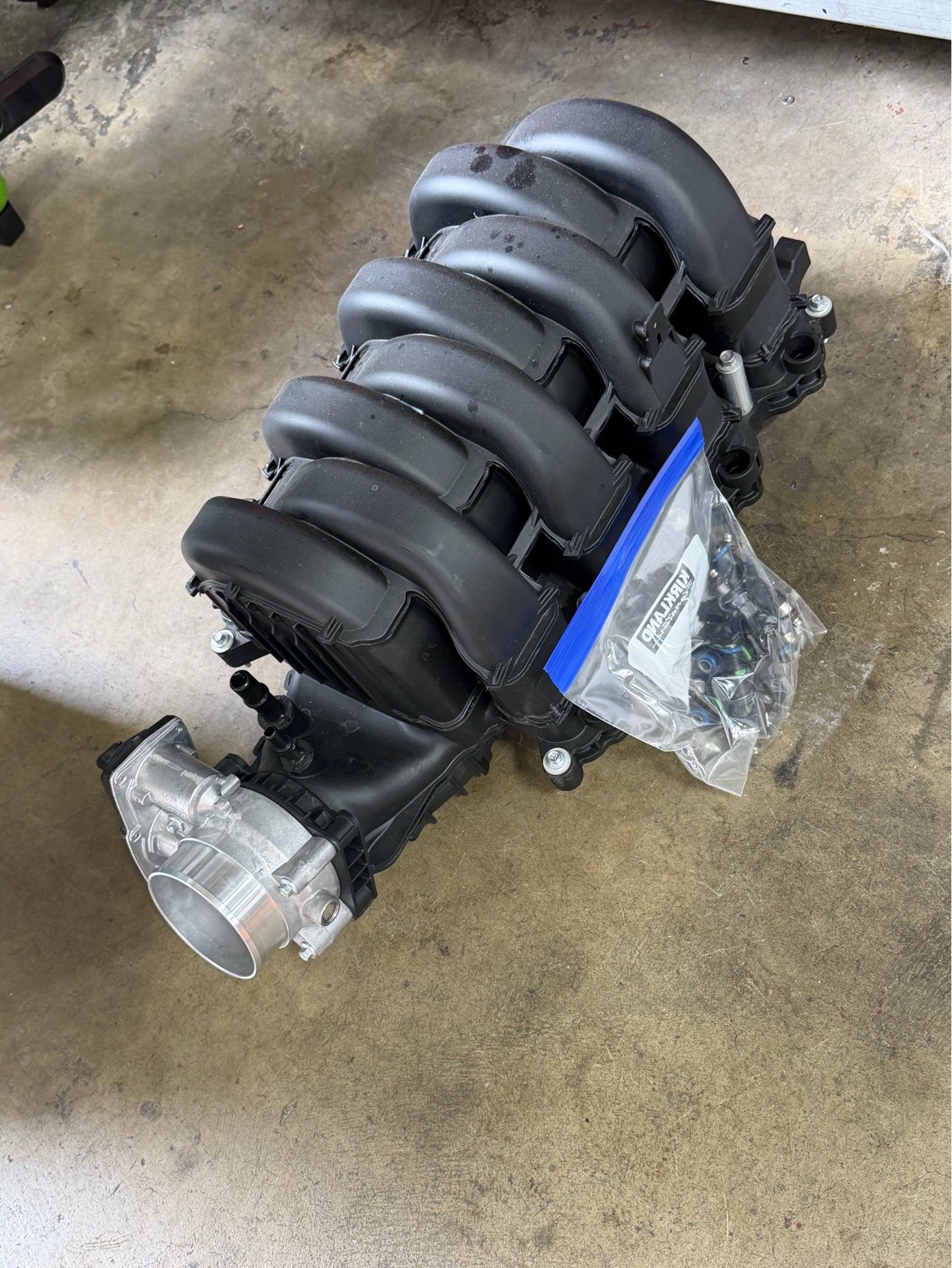 2026 Ford Coyote 5.0 Intake and Injectors