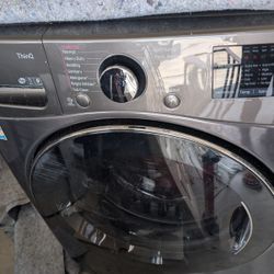 LG Hybrid Washer Dryer Combo. Works Great