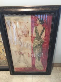 Beautiful framed and glass covered Paris Tour Eiffel print