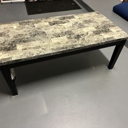 Coffee Table - Almost New Still Had Tags On It 