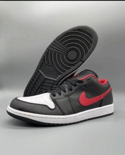 Air Jordan 1 Low White Toe Size 10